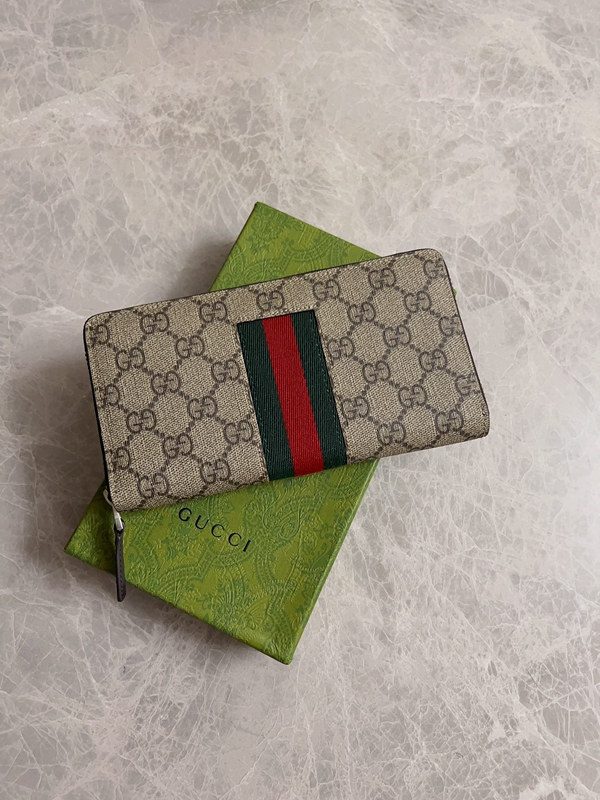 グッチ財布 レプリカ素材ディテール